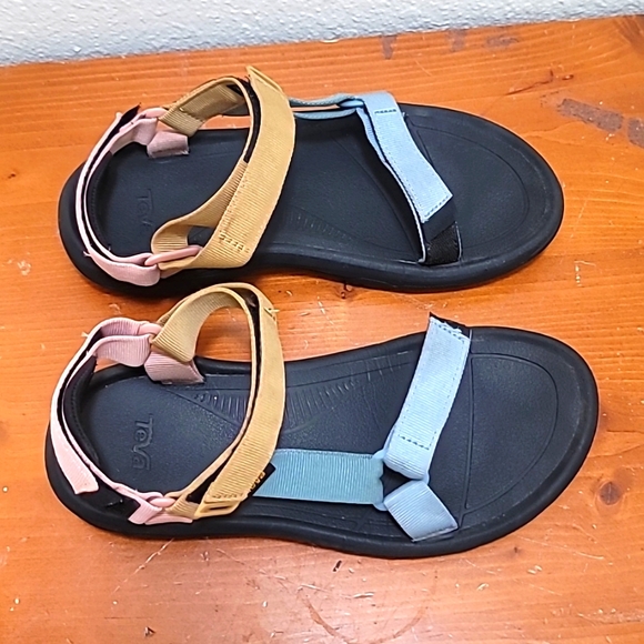 TEVA HURRICANE WOMEN'S XIT2 STRAPPY HIKING WATERPROOF MULTICOLOR SANDAL SIZE 10 - Picture 2 of 11